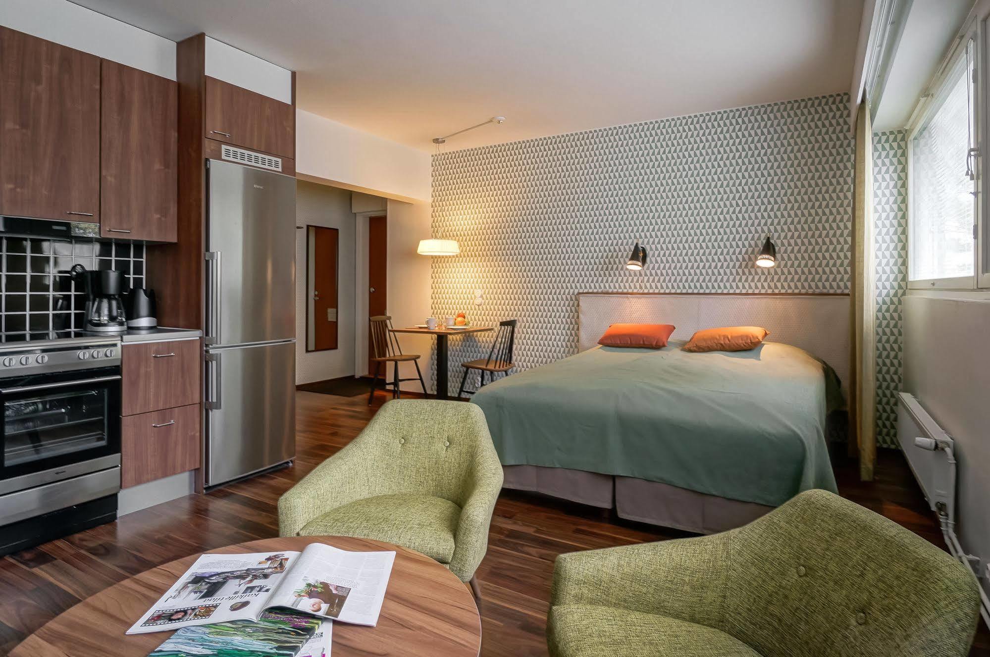 Forenom Serviced Apartments Espoo Tapiola Eksteriør bilde
